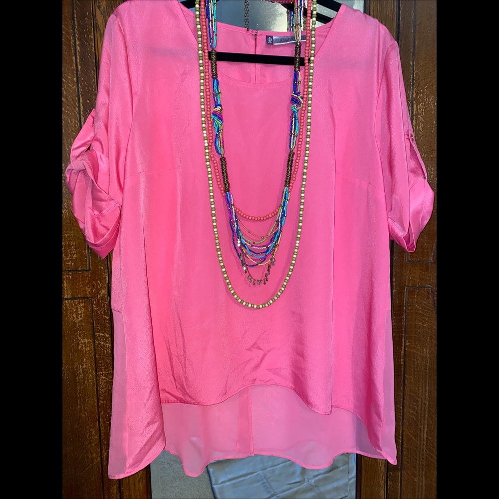 Jennifer Lopez Pink Flowy Top